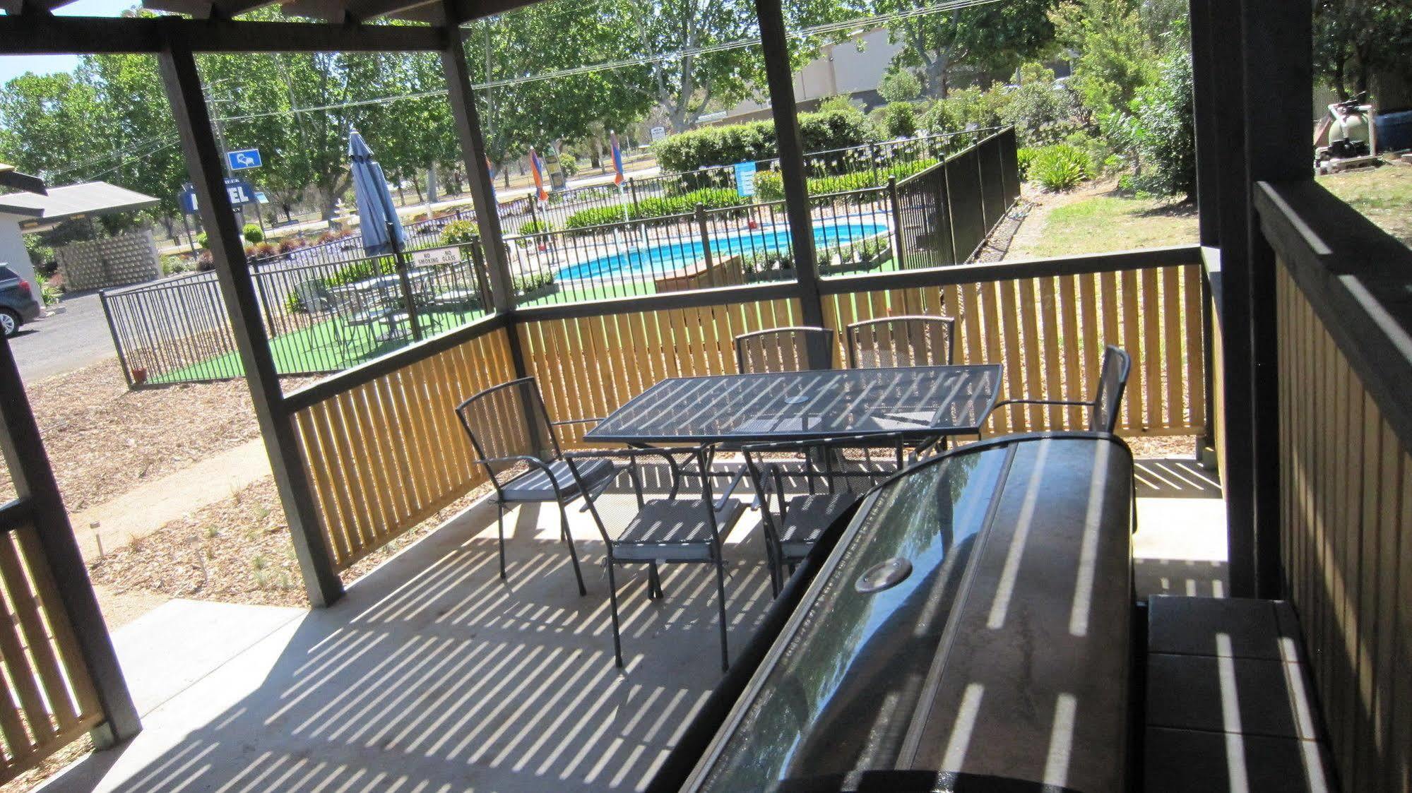 Castle Creek Motor Inn Euroa Exterior foto