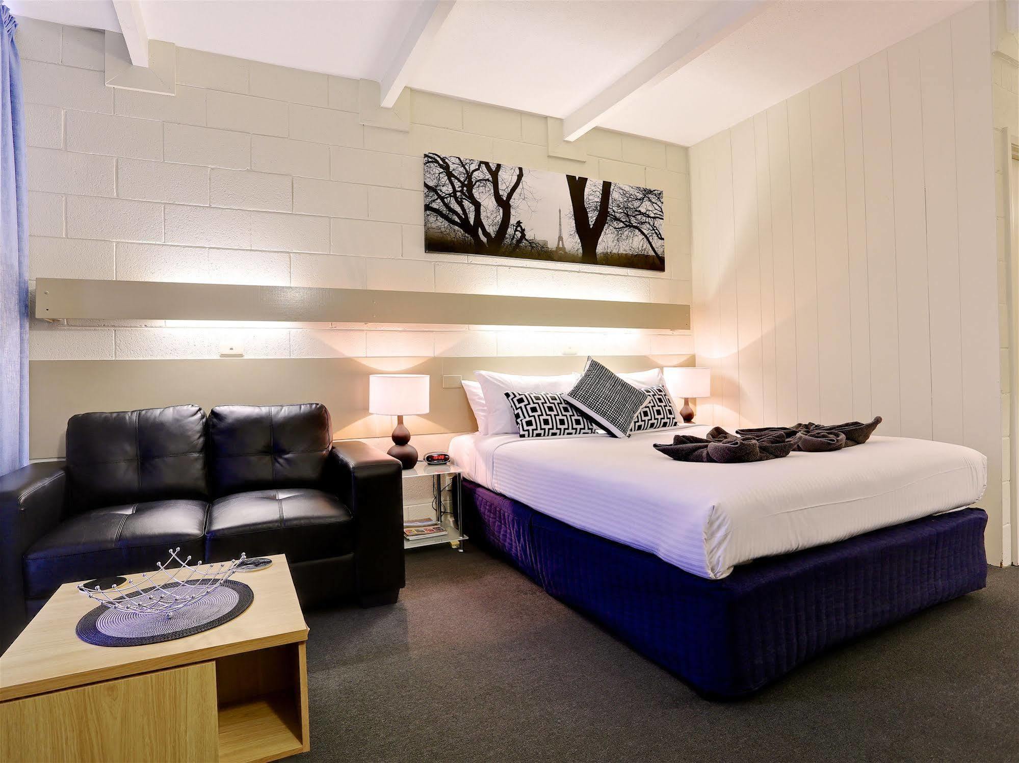 Castle Creek Motor Inn Euroa Exterior foto